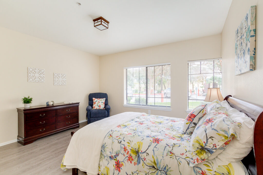 Hawthorne_Court (33)